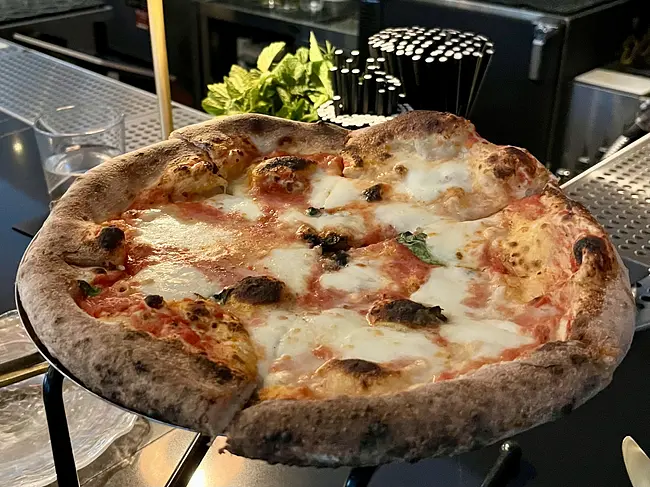 Margherita Pizza at L'ardente