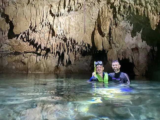 Cenote Dos Ojos