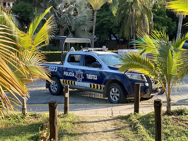 Tourist Police - Playa Zicatela