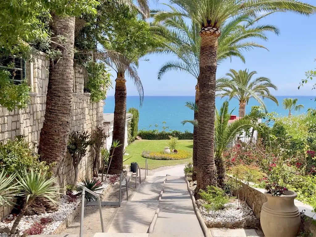 Walkway to Bajondillo Beach