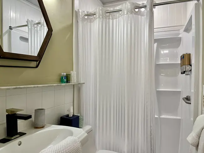 Two Gay Expats - Key West, FL - Island House - Renovated Room - Bathroom