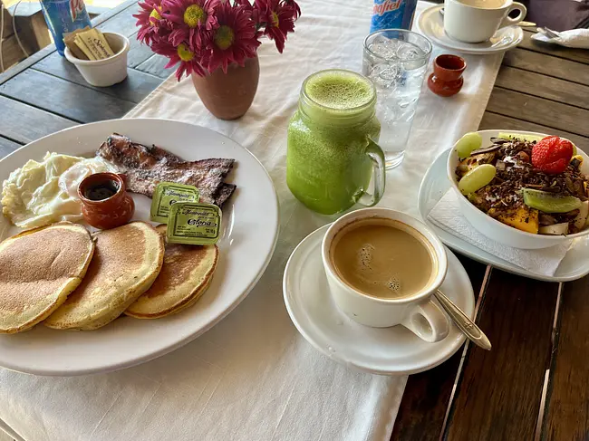 Hot Cakes, Fruit Bowl & Green Juice