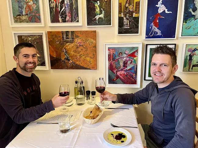 Two Gay Expats - Cape Town, South Africa - Gay Cape Town - Il Leone Italian Restaurant - Cheers