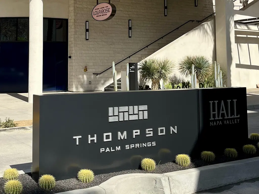 Thompson Palm Springs Entrance