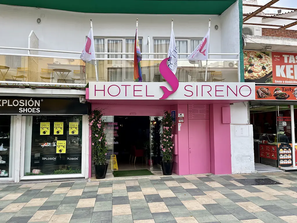 Hotel Sireno