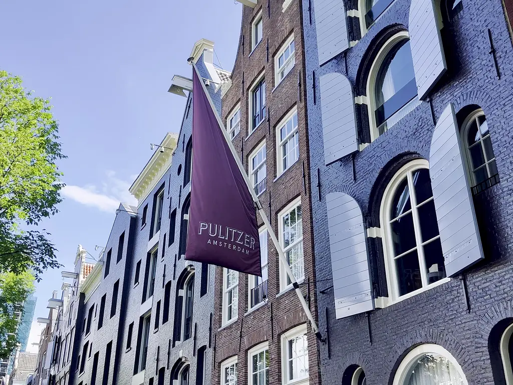 Pulitzer Hotel