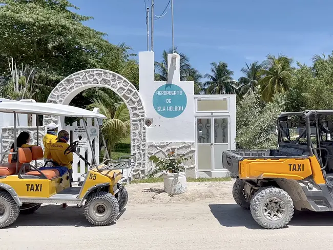 Holbox Airport