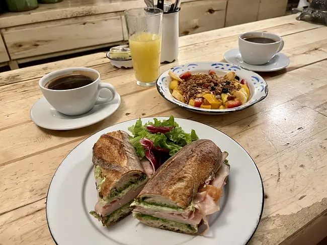 Breakfast at the Counter