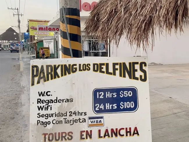 Parking Los Delfines Chiquilá