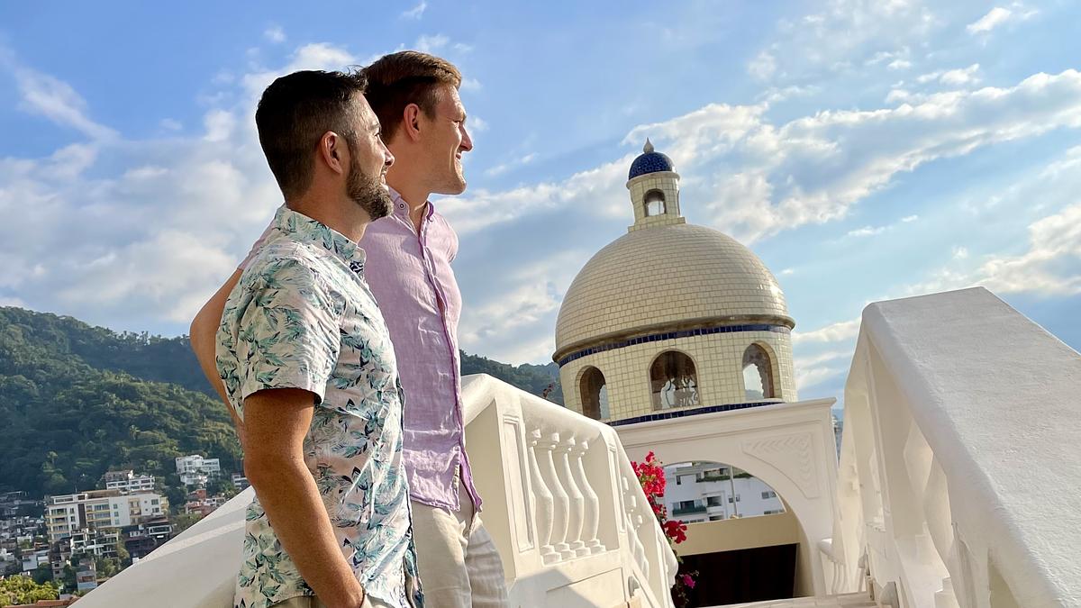 3 Best Gay Hotels in Puerto Vallarta in 2024 - TwoGayExpats.com