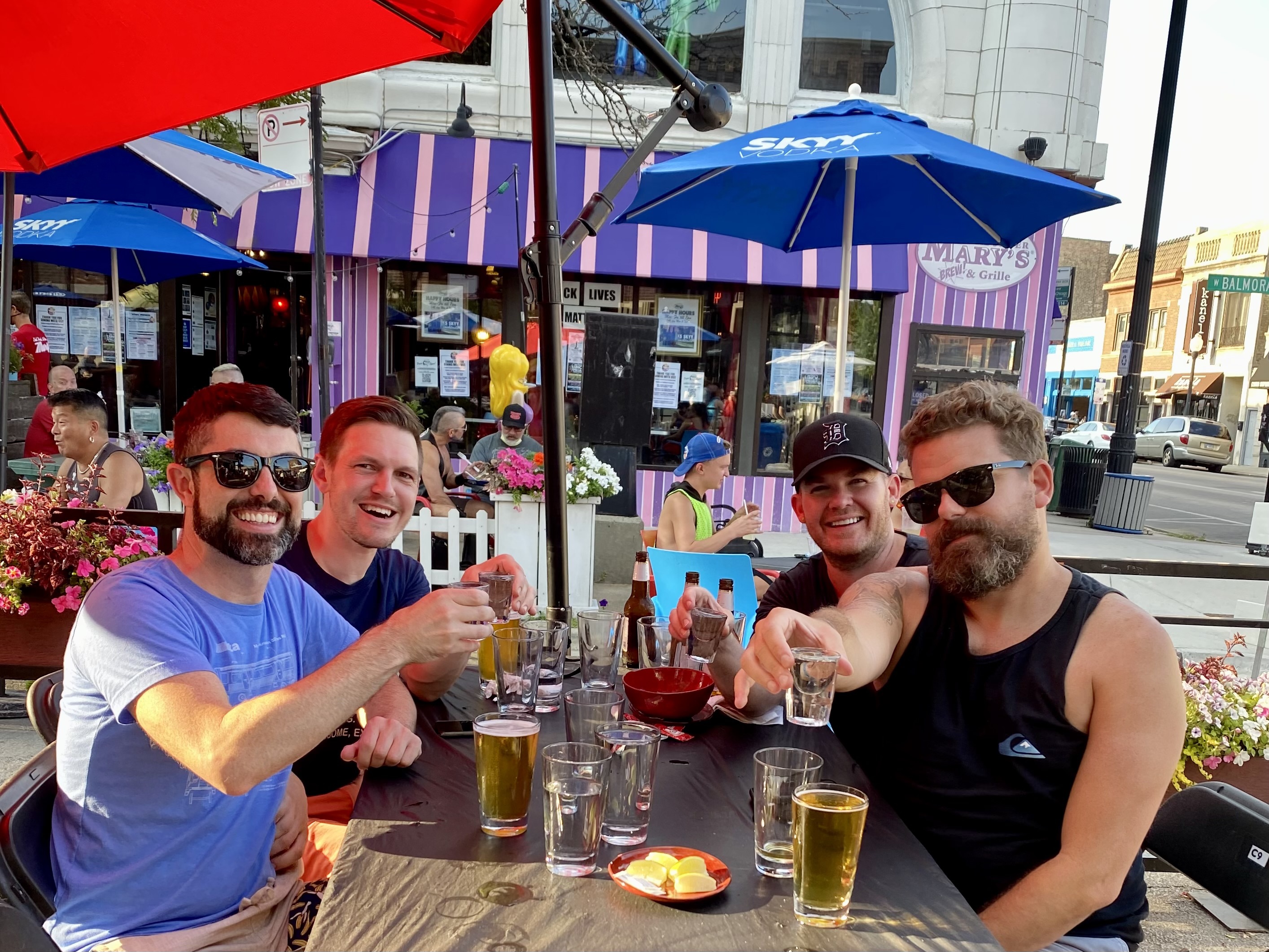 Two Gay Expats - Chicago - Andersonville - Replay